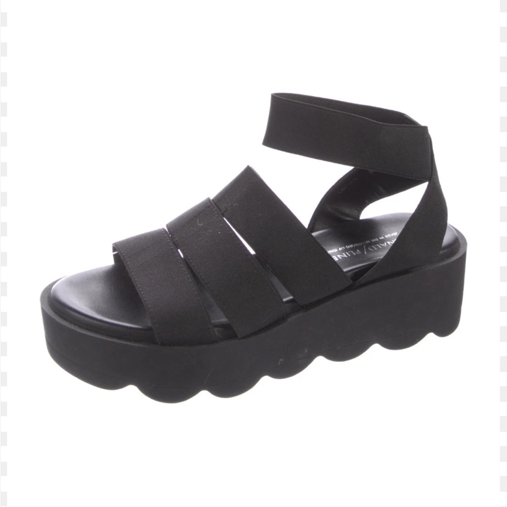 EUC Donald Pliner Womens Lana A Black Ankle Strap Platform Wedge Sandal 8.5